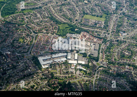 Aerial view of an out of town shopping centre in the Sandford area of Reading, Berkshire.  The centre includes shops and leisure facilities.  Viewed o Stock Photo