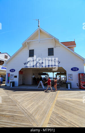 Welcome to Ocean City Maryland boardwalk sign Stock Photo - Alamy