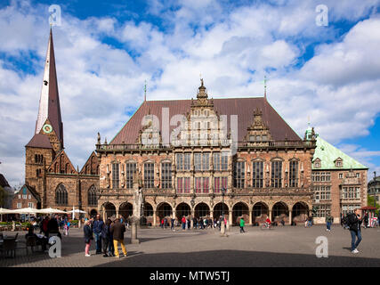 city hall at the market place and the church Unser Lieben Frauen, Bremen, Germany.  Rathaus am Marktplatz und Unser Lieben Frauen Kirche, Bremen, Deut Stock Photo