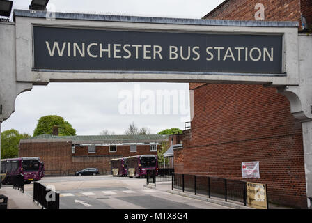 Winchester, United Kingdom - April 29 2018:   The Sign over the entrance to the Bus Station Stock Photo
