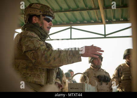 An Australian Army Trainer Teaches Iraqi Ninevah Police