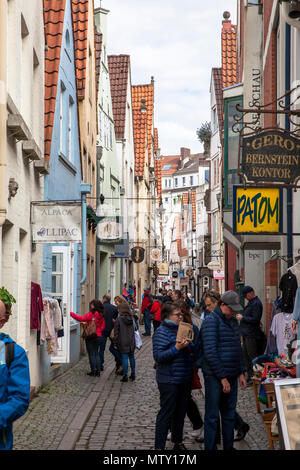 the lane Schnoor in the Schnoor neighbourhood, the medieval centre of Bremen, Germany.  die Gasse Schnoor im Schnoorviertel in der Altstadt von Bremen Stock Photo