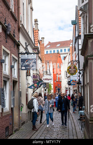 the lane Schnoor in the Schnoor neighbourhood, the medieval centre of Bremen, Germany.  die Gasse Schnoor im Schnoorviertel in der Altstadt von Bremen Stock Photo