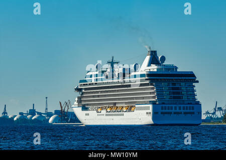 Big White Cruise Ship Sailing To The Baltic Sea At Clear Day Stock 