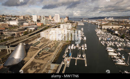 The Tacoma Waterfront gives access to Thea Foss Waterway and Commencement Bay Stock Photo