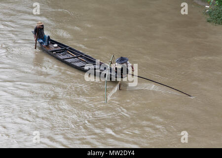 Fishing in the Kushiara river, Sylhet, Bangladesh. Stock Photo