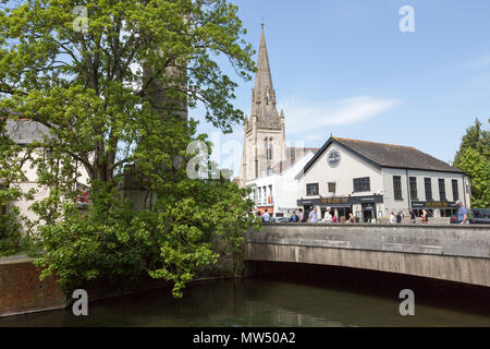 Bridge over River Avon, Fisherton Street, Salisbury, Wiltshire, England, UK Stock Photo