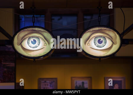 Opticians sign in the Kevingrove Art Gallery and Museum in Glasgow Stock Photo