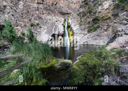 Paradise falls in thousand oaks hi-res stock photography and