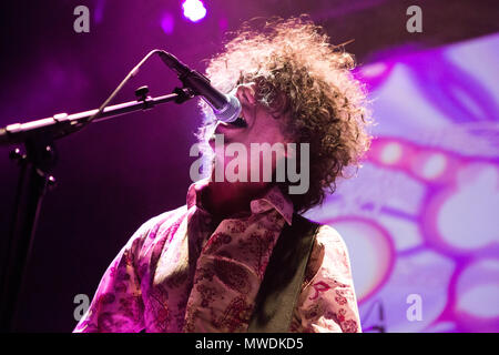 Norway, Oslo - May 31, 2018. The international progressive rock band Gong performs a live concert at Cosmopolite in Oslo. Here guitarist and singer Kavus Torabi is seen live on stage. (Photo credit: Gonzales Photo - Per-Otto Oppi). Credit: Gonzales Photo/Alamy Live News Stock Photo