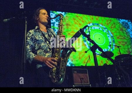 Norway, Oslo - May 31, 2018. The international progressive rock band Gong performs a live concert at Cosmopolite in Oslo. Here saxophonist Ian East is seen live on stage. (Photo credit: Gonzales Photo - Per-Otto Oppi). Credit: Gonzales Photo/Alamy Live News Stock Photo