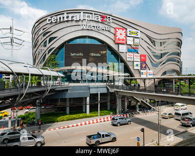 Central Plaza Westgate, a shopping mall in Nonthaburi at the northwestern ouskirts of Bangkok, Thailand, along the Kanchana Phisek ringroad. Stock Photo