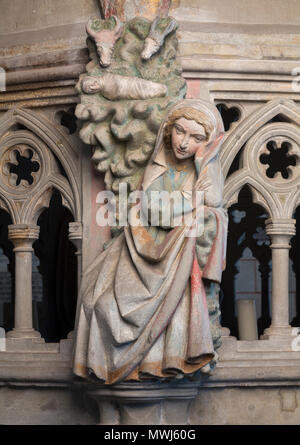 Konstanz, Münster, Heiliges Grab in der Mauritiusrotunde, Maria mit Christus in der Krippe, Ochse und Esel Stock Photo