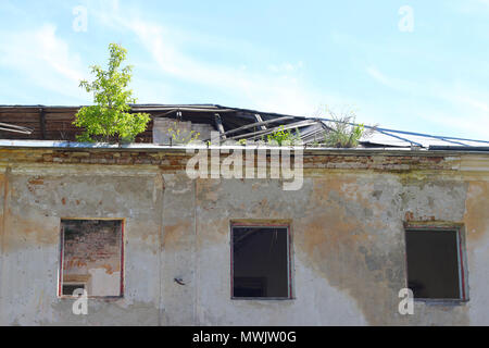old building roof destroyed Stock Photo