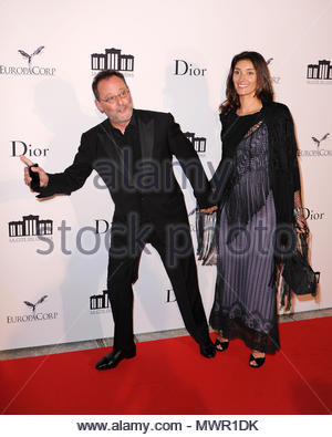 Jean Reno and wife Zofia Borucka out walking in Manhattan New York ...
