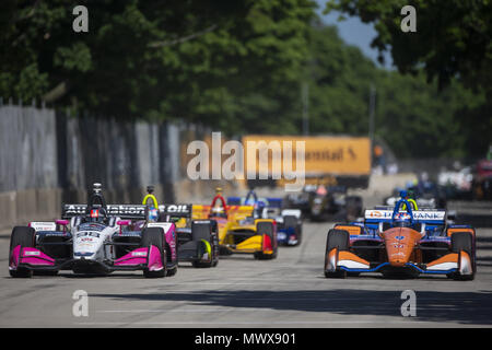 Detroit, Michigan, USA. 2nd June, 2018. SCOTT DIXON (9) of New Zealand races for the Detroit Grand Prix at Belle Isle Street Course in Detroit, Michigan. Credit: Stephen A. Arce/ASP/ZUMA Wire/Alamy Live News Stock Photo