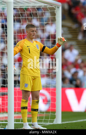 Wembley Stadium, London, UK. 2nd Jun, 2018. England goalkeeper Jordan Pickford in action. Football International friendly, England v Nigeria at Wembley Stadium in London on Saturday 2nd June 2018.  this image may only be used for Editorial purposes. Editorial use only, license required for commercial use. No use in betting, games or a single club/league/player publications. pic by Andrew Orchard//Andrew Orchard sports photography/Alamy Live news Stock Photo