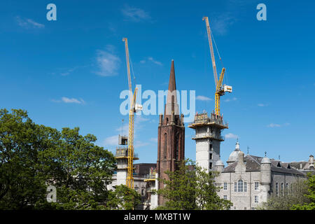 dh The Point TRIPLE KIRKS ABERDEEN Dandara project construction cranes development crane skyline scotland Stock Photo