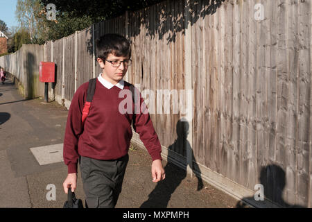 UK,Surrey-10 years old primary school boy,walks to school in the morning Stock Photo