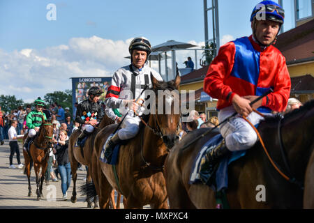Horse Race Baden-Baden, 2nd June, 2018, Baden Racing of the Spring Event jockeys after the race Silberne Peitsche, leaving the course Stock Photo