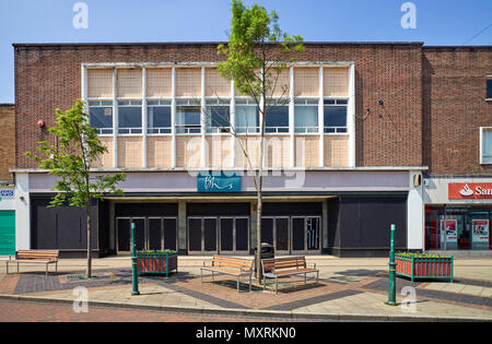 Deserted and closed former BHS store in the centre of Crewe Stock Photo