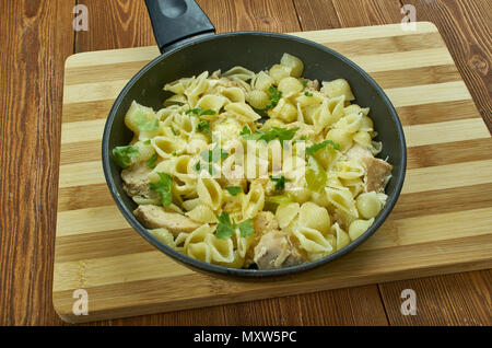 Salsa Verde Chicken Pasta close up Stock Photo