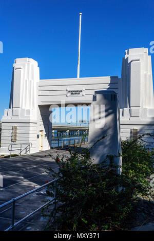 Vertical view of the Art Deco concrete abutment portal arch which frame the north end of the Hornibrook Bridge, in Clontarf, Redcliffe Peninsula, Aust Stock Photo