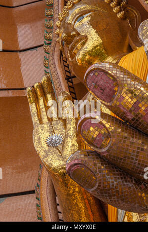 Wat Tham Seu or Big Buddha Temple. Ban Muang Chum Mu 3 Tambon Muang Chum, Amphoe Tha Muang, Kanchanaburi. Thailand Stock Photo