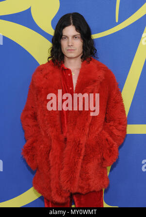 Brooklyn, NY, USA. 4th June, 2018. Borns at the 2018 CFDA Fashion Awards at the Brooklyn Museum in New York City on June 4, 2018. Credit: John Palmer/Media Punch/Alamy Live News Stock Photo