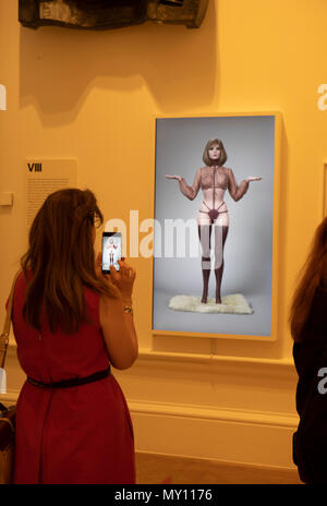 London, UK. 5th Jun, 2018.  Royal Academy Summer Exhibition: 4th Finger Start video installation by Bruce Nauman Credit:  ilpo musto/Alamy Live News Stock Photo