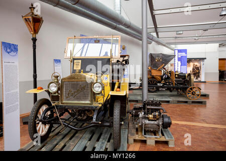 05 June 2018, Germany, Poessneck: The automobile 'Loreley' of the Rud. Ley machine shop from Arnstadt at the exhibition 'Erlebnis Industriekultur · Innovatives Thu·ringen seit 1800' (lit. adventure industry culture - innovative Thuringia since 1800) in Poessneck. The exhibition is the leading exhibition on the Thurngian theme year 2018 'Industrialisierung und soziale Bewegungen in Thu·ringen' (lit. Industrialisation and social movement in Thuringia' and is open from 06 June 2018 to 09 September 2018 at the Shedhall in Poessneck. The special Thuringian industry culture is honoured with about 50 Stock Photo