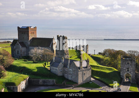 St Mary in Castro, or St Mary de Castro, church in the grounds of Dover Castle, Castle Hill, Dover, Kent, UK. Roman lighthouse, over English Channel Stock Photo