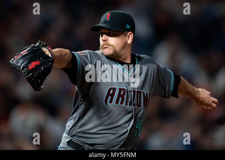 San Francisco, California, USA. 05th June, 2018. Arizona Diamondbacks  relief pitcher Andrew Chafin (40) delivers in the seventh inning, during a  MLB game between the Arizona Diamondbacks and the San Francisco Giants