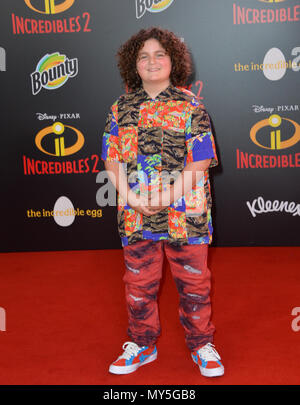 Los Angeles, USA. 5th Jun, 2018. Ellie Samouhi at the premiere for 'Incredibles 2' at the El Capitan Theatre Picture: Sarah Stewart Credit: Sarah Stewart/Alamy Live News Stock Photo