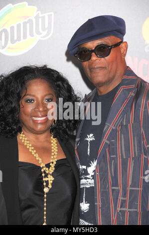 June 5, 2018 - Los Angeles, California, United States - June 5th  2018 - Los Angeles, California  USA - Actor SAMUEL L JACKSON, wife LATANYA RICHARDSON    at the  ''Incredibles 2'' Hollywood Premiere held at the El Capitan Theater, Hollywood, Los Angeles. (Credit Image: © Paul Fenton via ZUMA Wire) Stock Photo