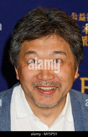 Japanese director Hirokazu Koreeda attends a sneak preview screening of his film Shoplifters at the Foreign Correspondents' Club of Japan (FCCJ) on June 6, 2018, Tokyo, Japan. Koreeda recently won the Palme d'Or at the 71st Cannes Film Festival for Shoplifters, which will be released in Japan on June 8th. Credit: Rodrigo Reyes Marin/AFLO/Alamy Live News Stock Photo