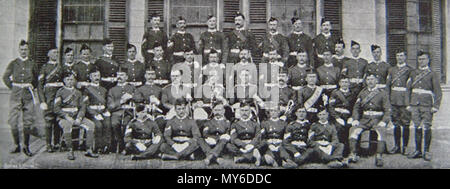 . English: Non-Commissioned Officers of the 1st Battalion, Loyal North Lancashire Regiment, c. 1900. . Unknown 383 NCO's Loyal North Lancs (c 1900) Stock Photo