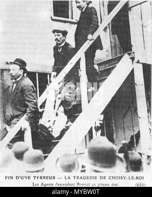 . foto de jornal sobre o cerco ao anarquista Jules Bonnot . 1911. Unknown 103 Cerco a bonnot 03 Stock Photo