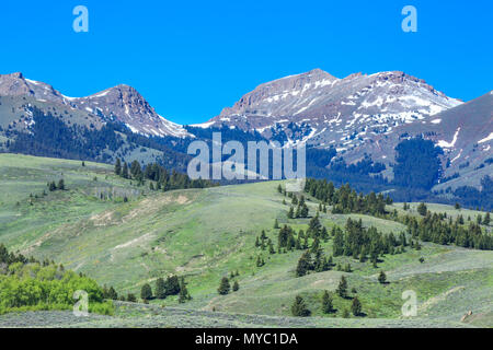 red conglomerate peaks and foothills near monida, montana Stock Photo ...