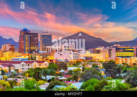 Tucson, Arizona, USA downtown skyline with Sentinel Peak at dusk. (Mountaintop 'A'  for 'Arizona') Stock Photo
