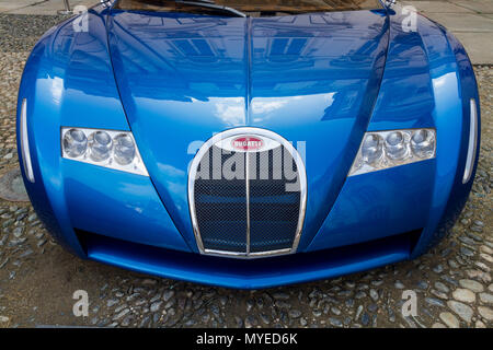 Torino, Italy. 7th June 2018. Detail of concept car Bugatti 18/3 Chiron designed by Fabrizio Giugiaro in 1999 for Italdesign. Fourth edition of Parco Valentino car show hosts cars by many automobile manufacturers and car designers inside Valentino Park in Torino, Italy Credit: Marco Destefanis/Alamy Live News Stock Photo