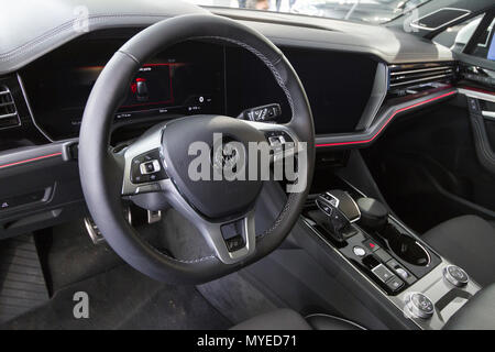 Torino, Italy. 7th June 2018. Dashboard and steering wheel of Volkswagen Touareg. 2018 edition of Parco Valentino car show hosts cars by many automobile manufacturers and car designers inside Valentino Park in Torino, Italy Credit: Marco Destefanis/Alamy Live News Stock Photo
