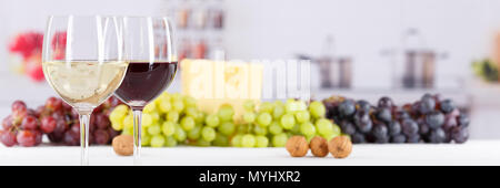 Wine glasses glass white red grapes banner copyspace copy space Stock Photo