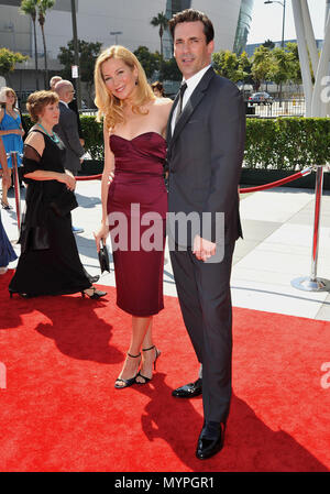 Jon Hamm and wife Jennifer Westfeldt - 2009 Creatives Arts Emmys Awards at the Nokia Theatre In Los Angeles.06 HammJon Jennifer Westfeldt 06  Event in Hollywood Life - California, Red Carpet Event, USA, Film Industry, Celebrities, Photography, Bestof, Arts Culture and Entertainment, Celebrities fashion, Best of, Hollywood Life, Event in Hollywood Life - California, Red Carpet and backstage, Music celebrities, Topix, Couple, family ( husband and wife ) and kids- Children, brothers and sisters inquiry tsuni@Gamma-USA.com, Credit Tsuni / USA, 2006 to 2009 Stock Photo