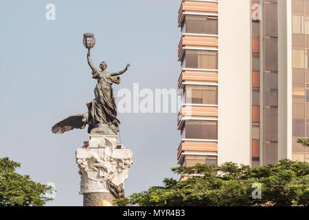 Guayaquil, Ecuador - Aprikl 17, 2016: Monument to the Ecuador independence heroes in Guayaquil Stock Photo