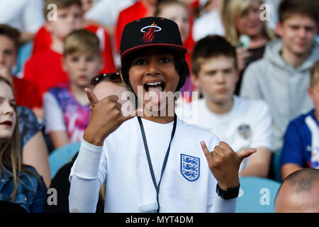 Leeds, UK. 7th Jun, 2018. England fans before the International Friendly match between England and Costa Rica at Elland Road on June 7th 2018 in Leeds, England. (Photo by Daniel Chesterton/phcimages) Credit: PHC Images/Alamy Live News Stock Photo
