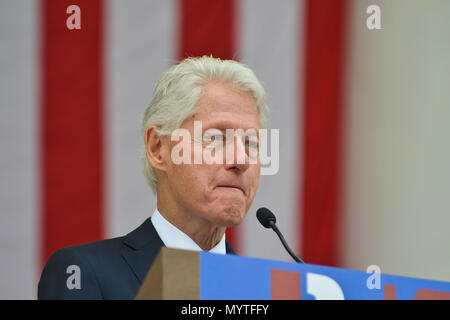 Arlington, DC, USA. 6th June, 2018. Former U.S. President BILL CLINTON speaks at a memorial event at Arlington National Cemetery marking the 50th anniversary of the assassination of Robert F. Kennedy. Credit: Jay Mallin/ZUMA Wire/Alamy Live News Stock Photo