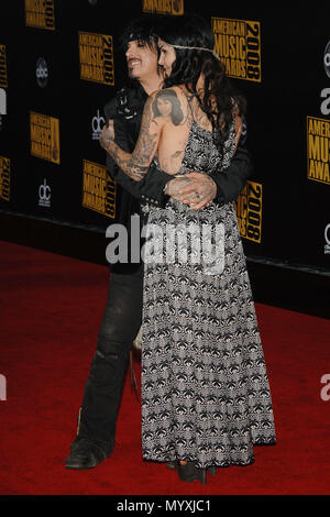 NIKKI SIXX KAT VON D 2008 AMERICAN MUSIC AWARDS DOWNTOWN LOS ANGELES CA