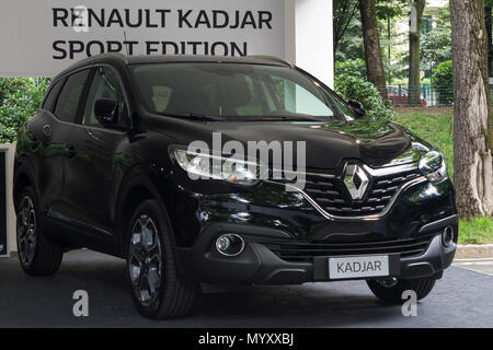 Turin, Italy. 07th June, 2018. A black Renault Kadjar. 2018 edition of Parco Valentino car show hosts cars by many automobile manufacturers and car designers inside Valentino Park in Torino, Italy Credit: Marco Destefanis/Pacific Press/Alamy Live News Stock Photo