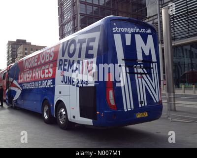 Wembley, Greater London, UK. 21st June, 2016. Vote Remain Campaign Bus, parked outside the SSE Arena Wembley, before the EU Referendum: The Great Debate Credit:  JohnGaffen3/StockimoNews/Alamy Live News Stock Photo